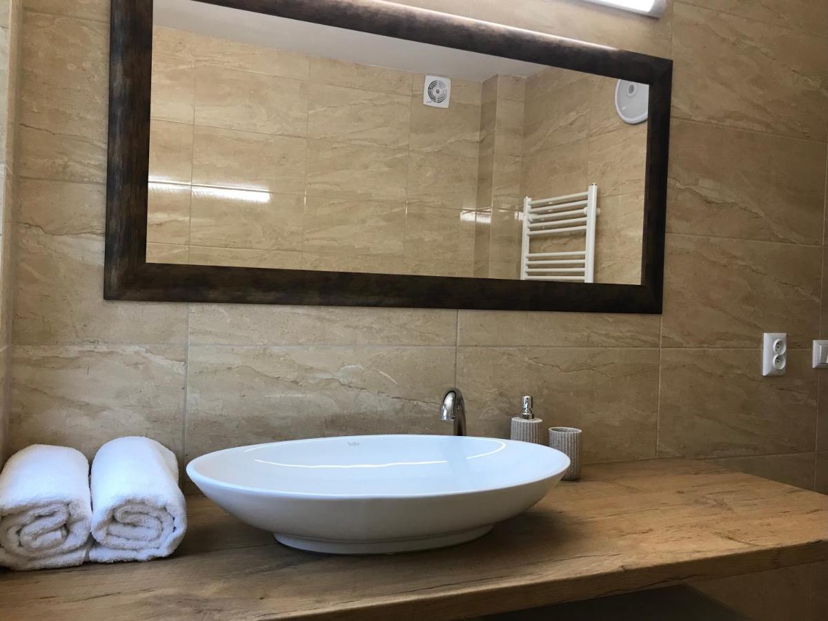 Apartmanovy Dom Visnove Dış mekan fotoğraf