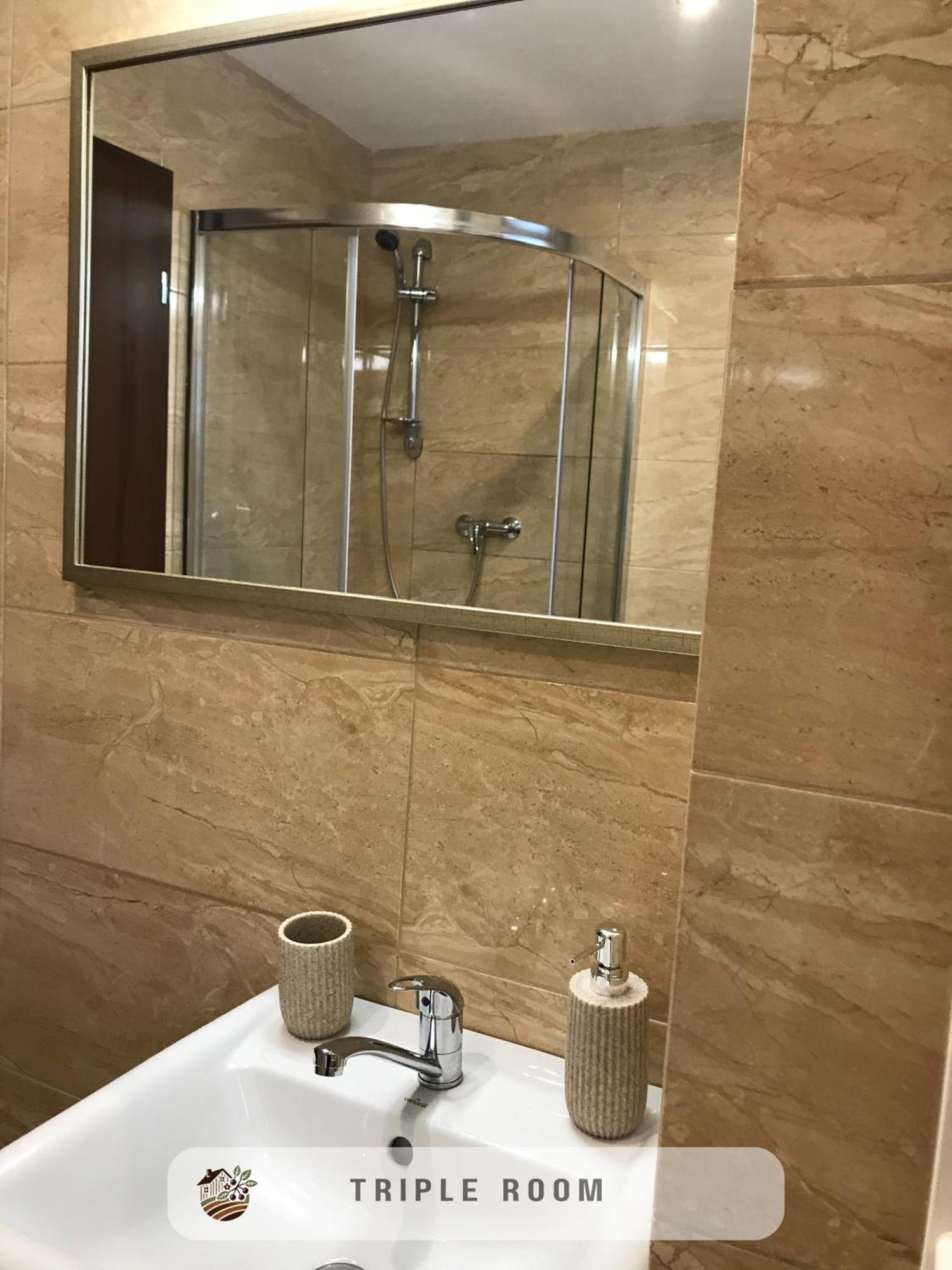 Apartmanovy Dom Visnove Dış mekan fotoğraf