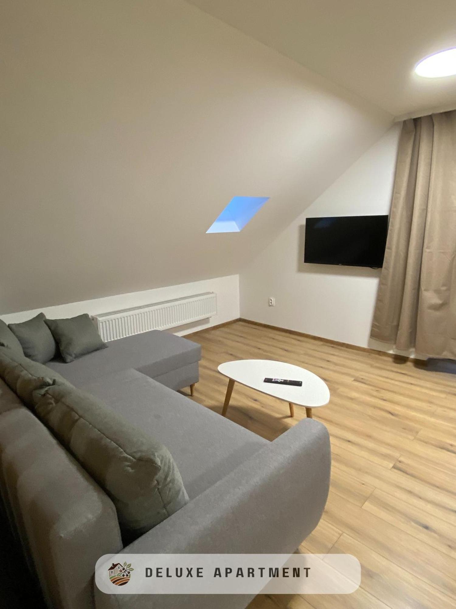 Apartmanovy Dom Visnove Dış mekan fotoğraf